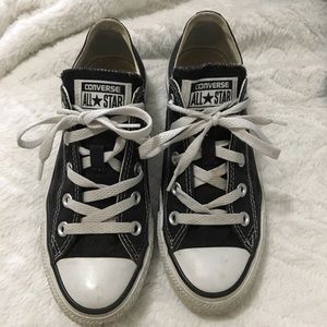 Black converse
